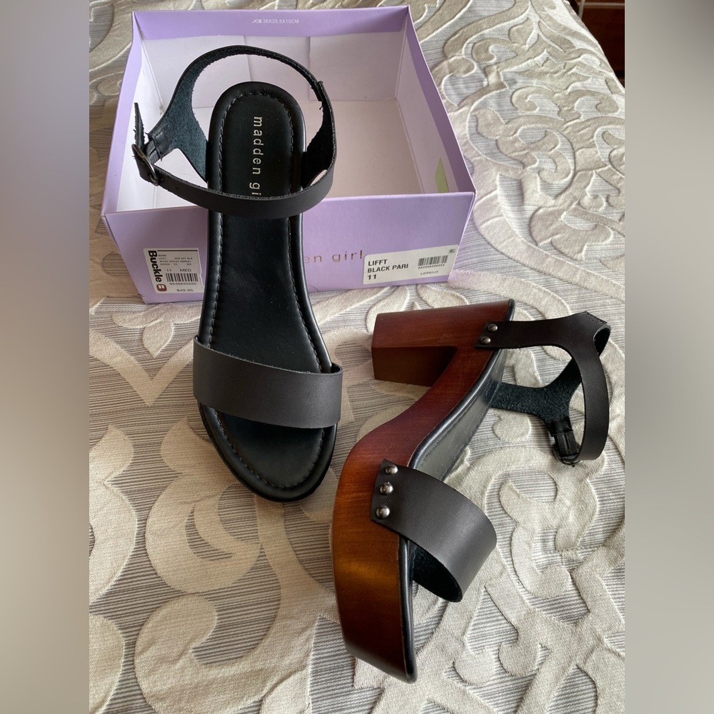 Madden Girl heeled sandals